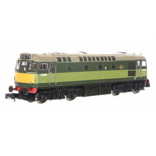 2D-013-004 Class 27 Diesel Locomotive No.5382 in BR Two-Tone Green with Small Yellow Panels