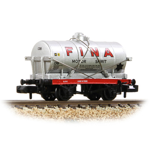 373-658 14T Tank Wagon in Fina Silver Livery