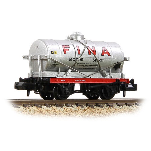 373-658A 14T Tank Wagon in Fina Silver Livery