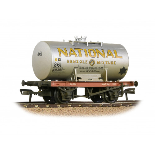38-778A 14T Class A Anchor-Mounted Tank Wagon in National Benzole Silver [W] Livery