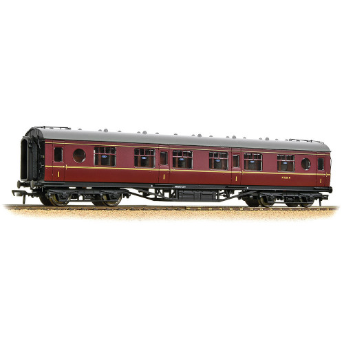 39-456 LMS 57 ft Porthole Corridor 1st Class in BR Maroon Livery