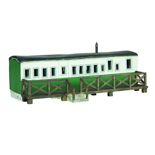 44-0150G 00 Gauge Holiday Coach Green and White