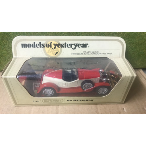 Matchbox Models of Yesteryear Y-14 1/35 Scale 1931 Stutz Bearcat in Red/Cream