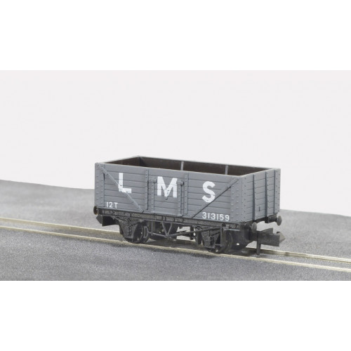 NR-41M 7 Plank Coal Wagon in LMS Light Grey