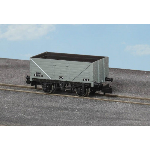 NR-7004B 9ft 7-Plank Open Wagon in BR Grey Livery